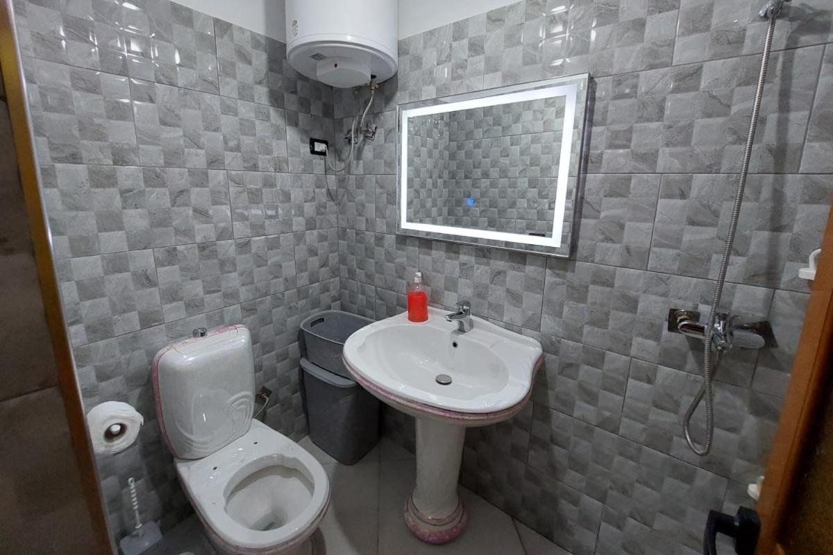villa Heljos apartaments Vlorë Habitación foto